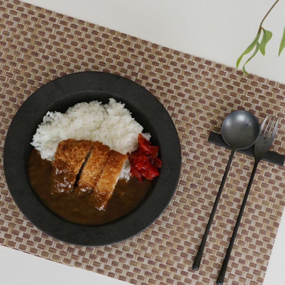 美濃焼　黒いリムカレーパスタプレート21cm　YOZORA
