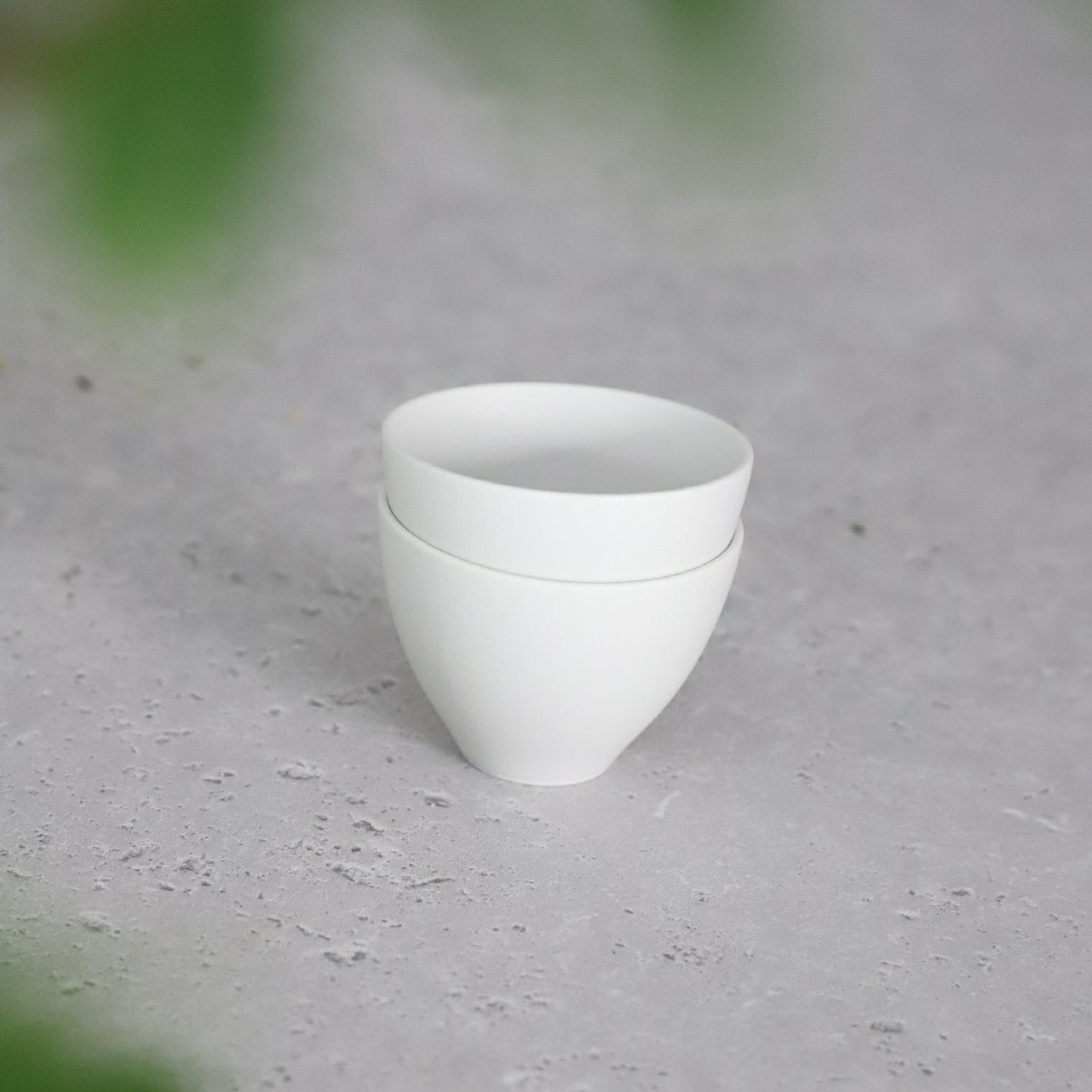 有田焼 白いソフトボウル茶碗 磁器 スノー｜M苦楽園｜おしゃれな