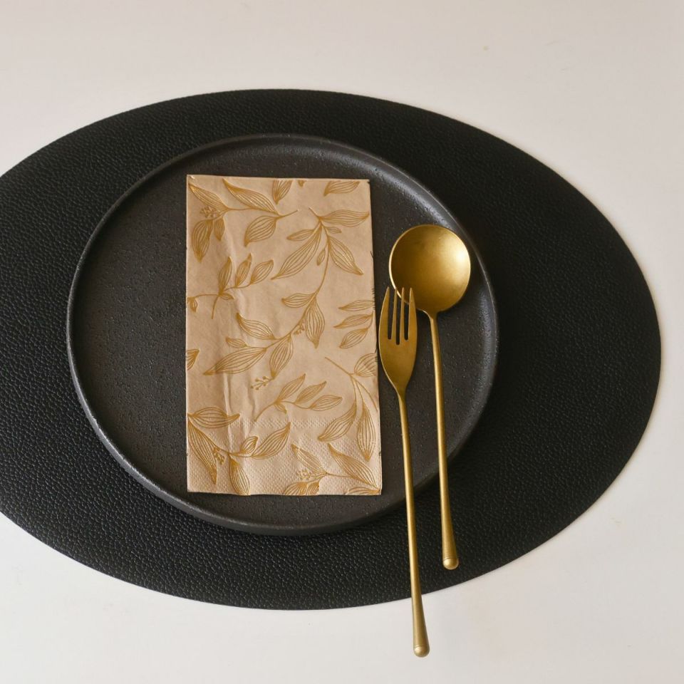 オーバルレザーランチョンマット（ブラック）