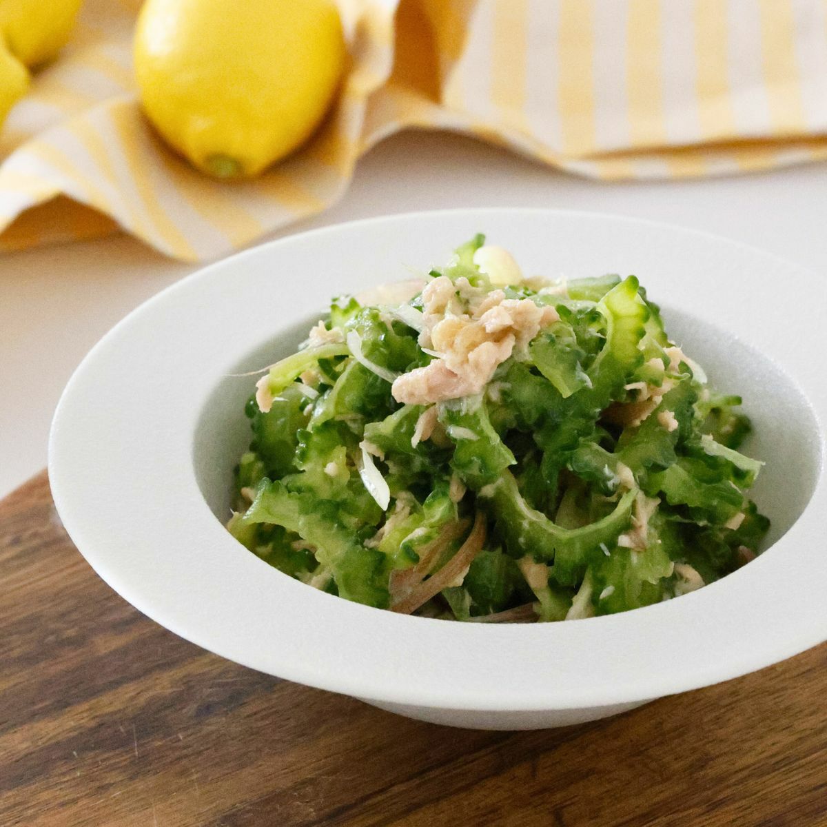 有田焼　白いスープパスタリムボウル