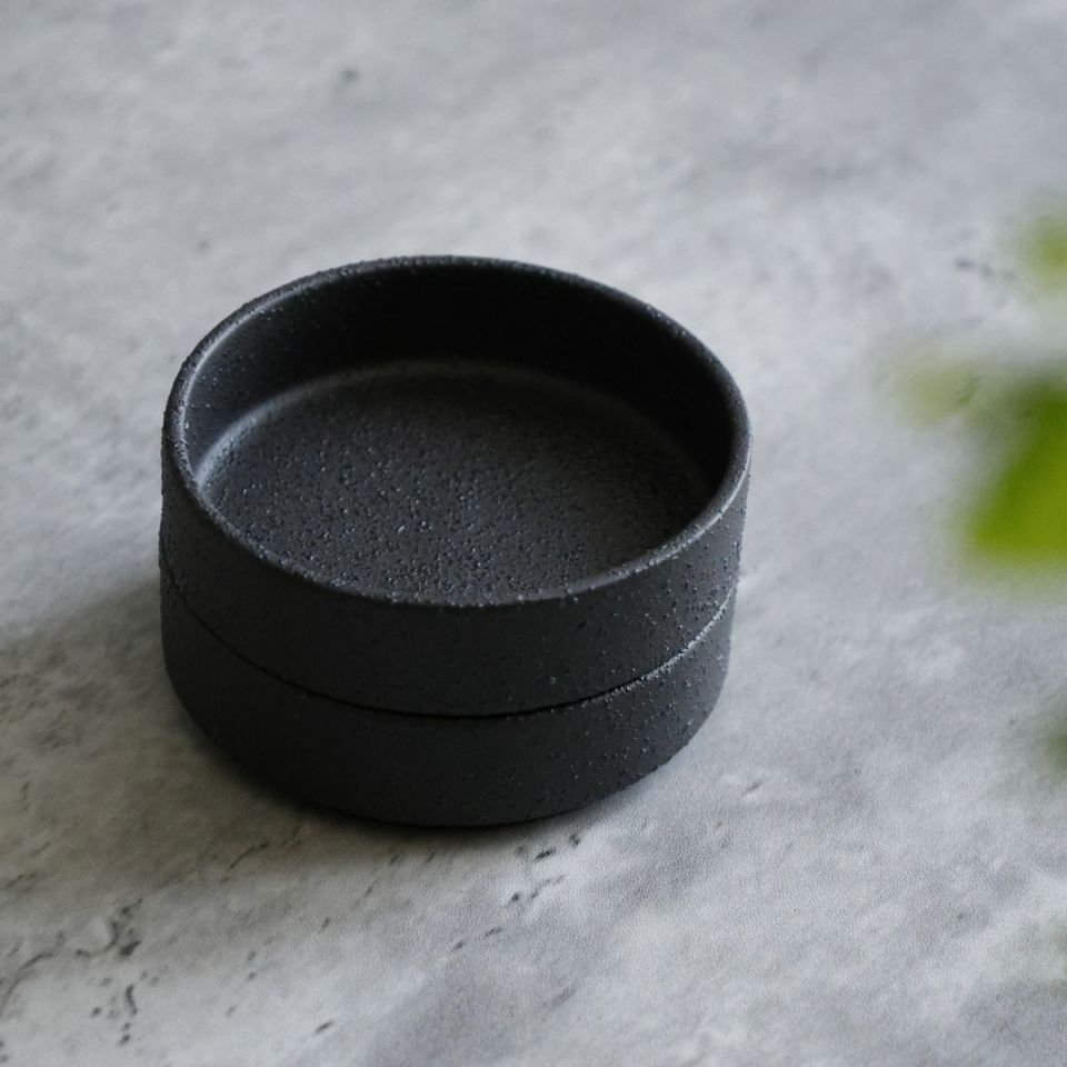 美濃焼　黒い切立小鉢9cm　YOZORA｜M苦楽園オリジナル｜