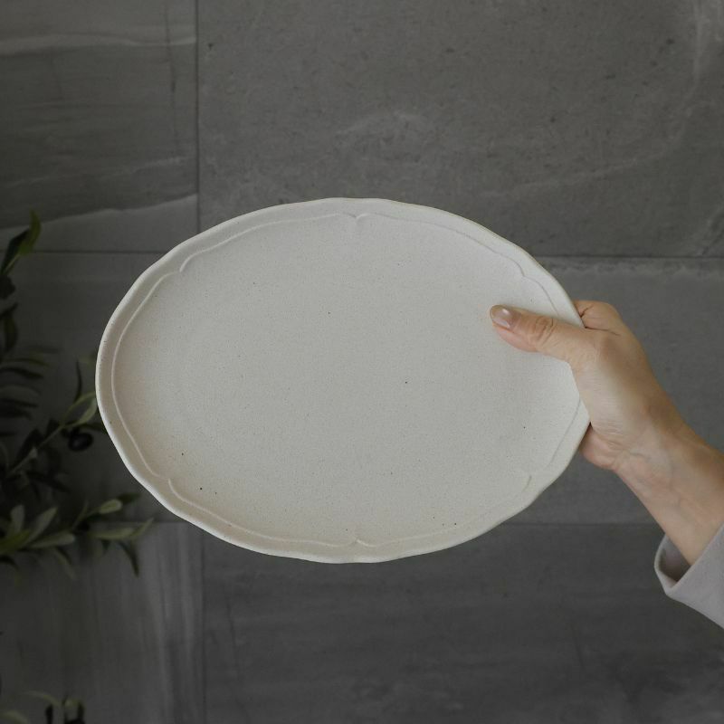 美濃焼　オーバルプレート皿　磁器　RINKA