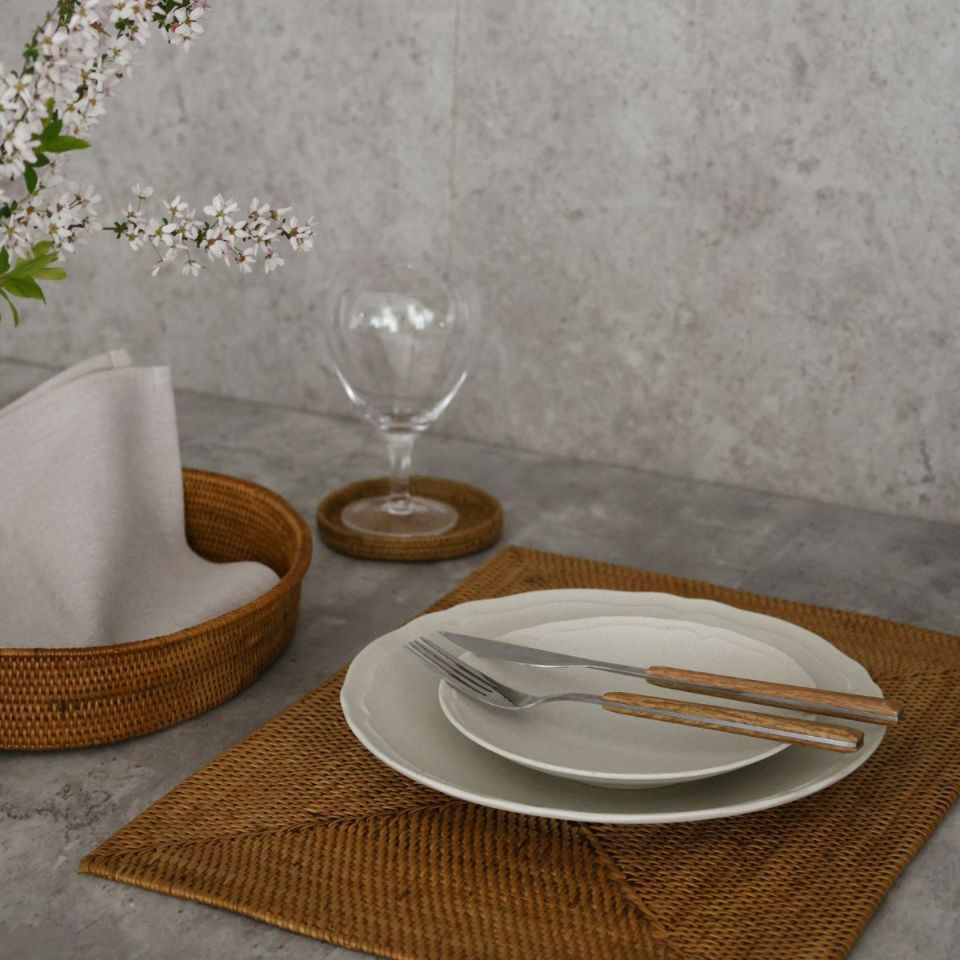 アタ　ランチョンマット・コースター・トレイ