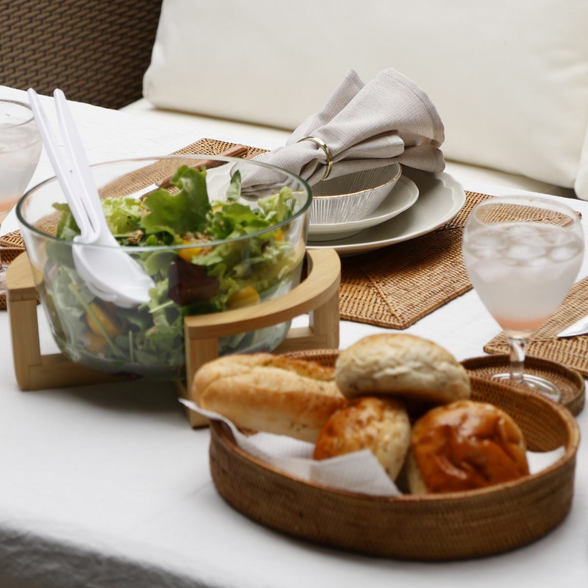 プラスチック　ホワイトサラダサーバーセット