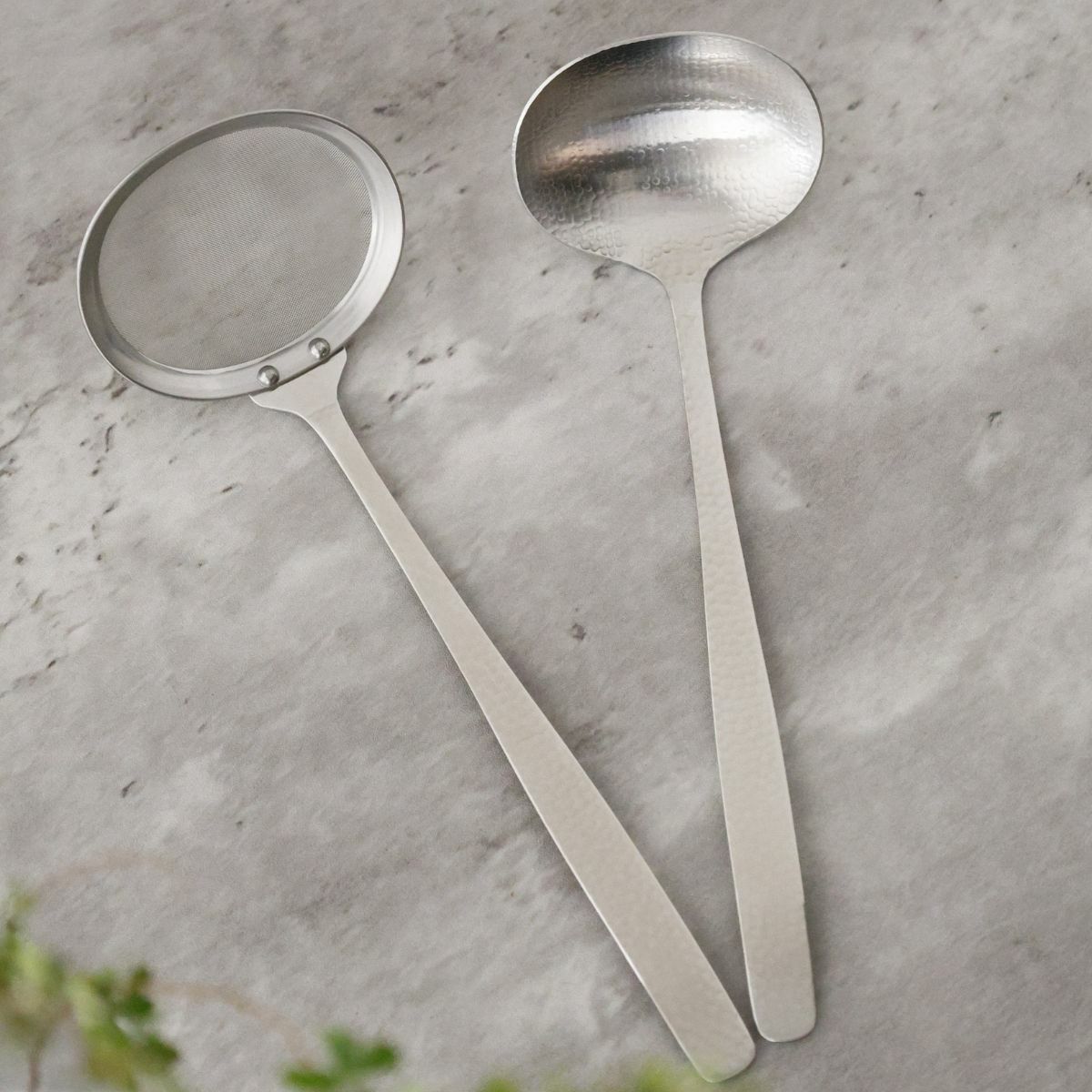 ステンレス製パンチングお玉・アク取り