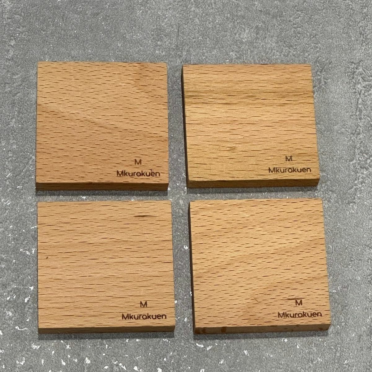 木製　ナチュラルウッドミニコースター4個セット｜M苦楽園オリジナル｜5.5cm