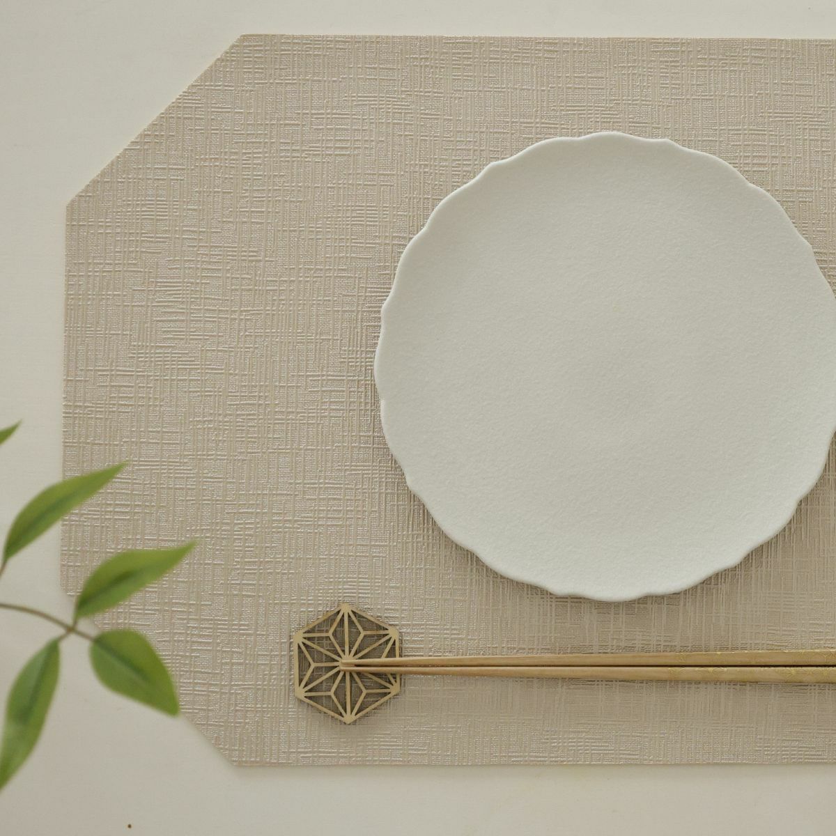  八角　シルバーグレー/シャンパンベージュ　ランチョンマット