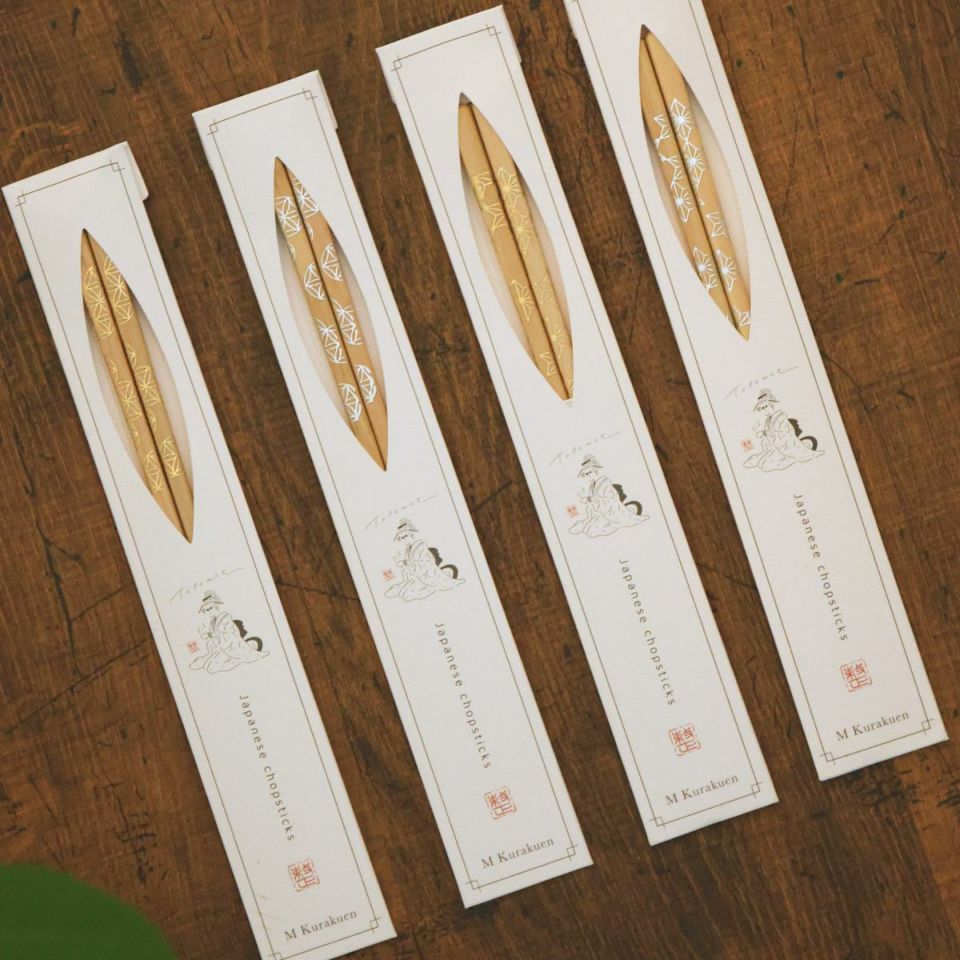 木製　麻の葉模様箸　ゴールドシルバー　丸華七宝