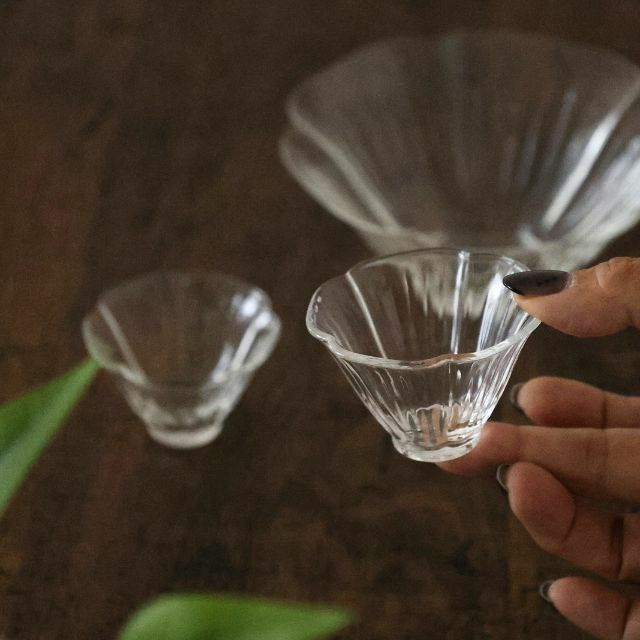 花ガラス小鉢