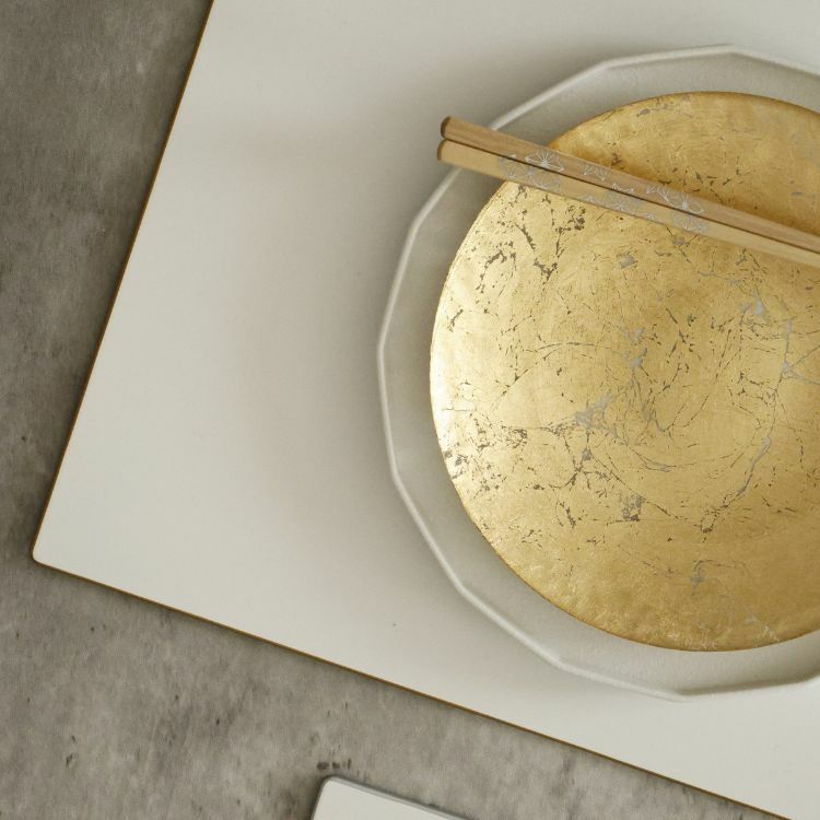 長角白渕金銀　プレイスマット折敷膳