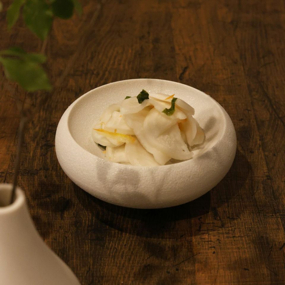 MINO　SNOW　 高台ラウンドボウル　15cm