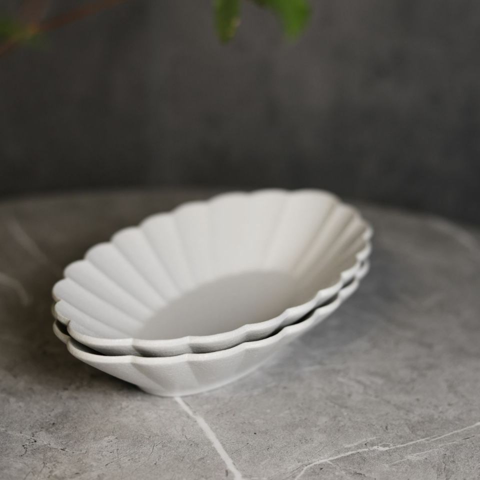 MINO　SNOW　オーバル菊型鉢　24cm