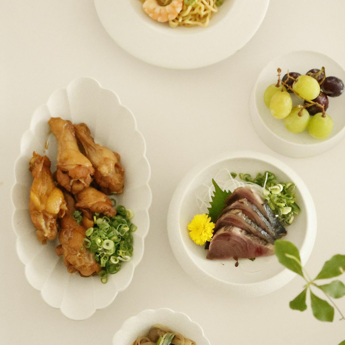 MINO　SNOW　オーバル菊型鉢　24cm