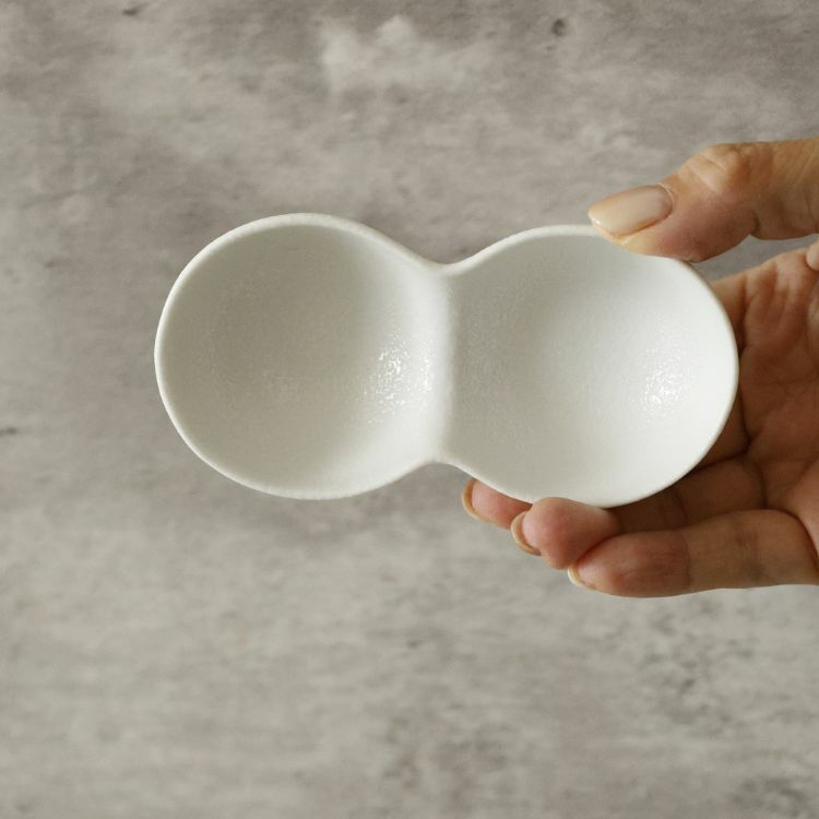 有田焼　スノー白い丸ツイン小皿