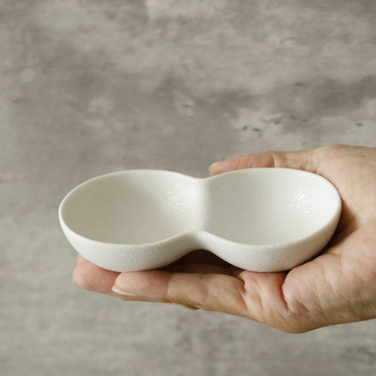 有田焼　スノー白い丸ツイン小皿