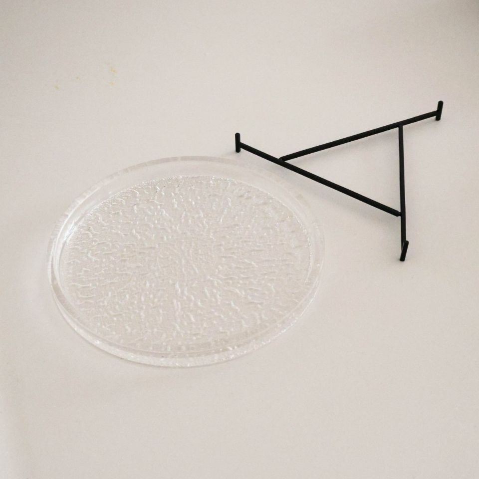  ガラス製　アイアンロースタンド付リムプレート