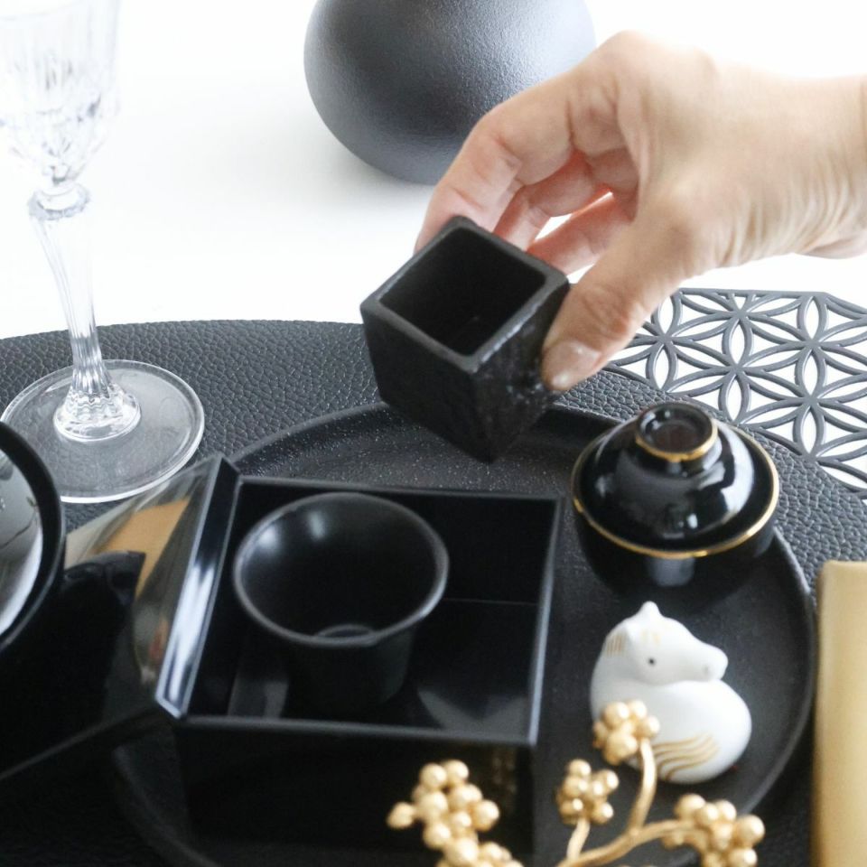 陶器製　正角豆小鉢